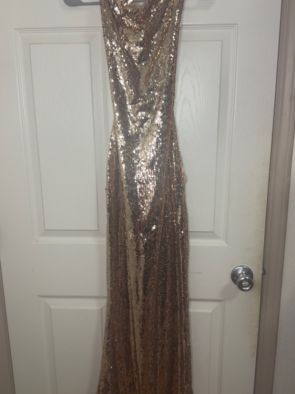 Gold Sequin Evening Gown - Elegant Floor-Length Dress